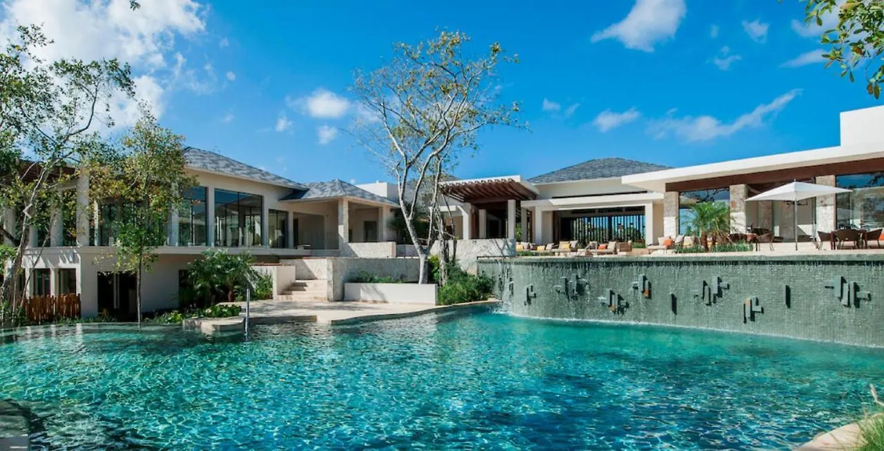 Fairmont Heritage Place Mayakoba El Marlyn Azul