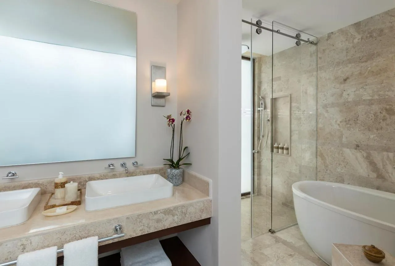 Fairmont Heritage Place Mayakoba El Marlyn Azul Mexiko